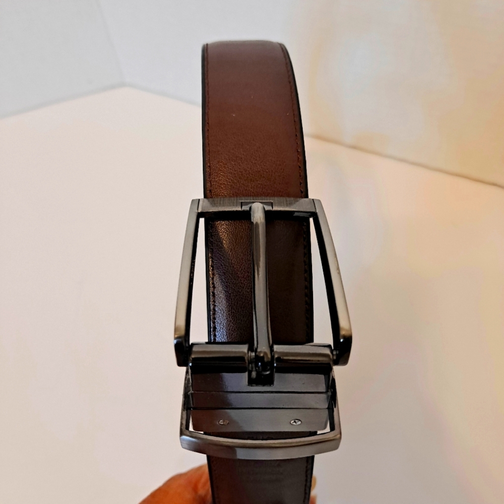 Geoffrey Beene Mens Reversible Belt Size 36